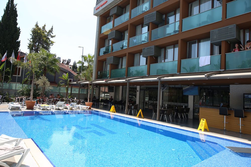 Laren Family Hotel and Spa - 6