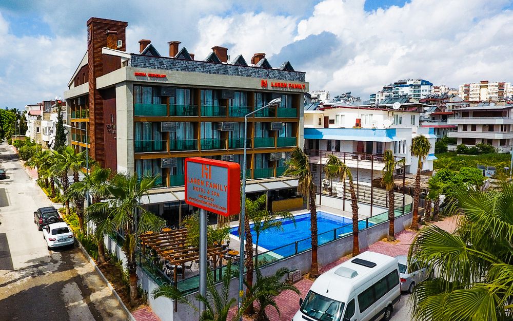 Laren Family Hotel and Spa - 2
