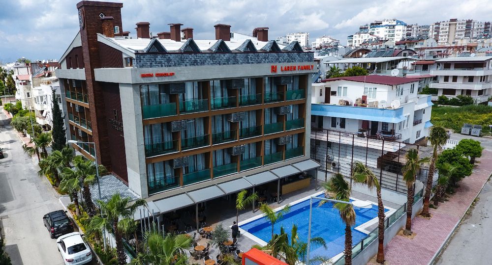 Laren Family Hotel and Spa - 1