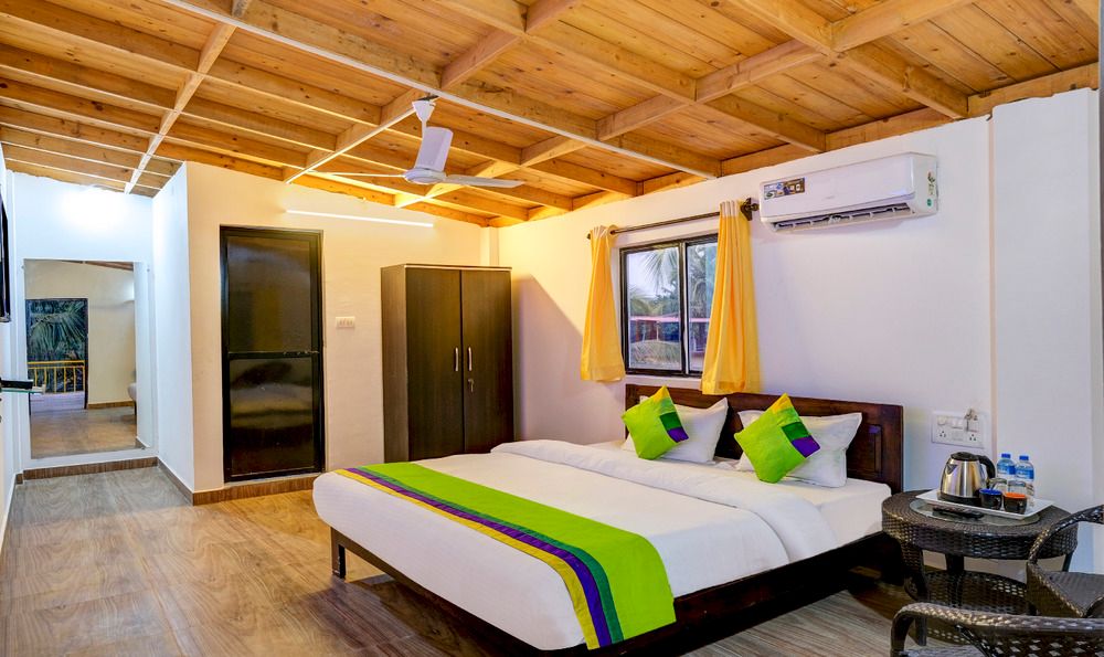 BEACH WALK BY FEATHER TOUCH (ex. BEACH WALK MORJIM) - 15