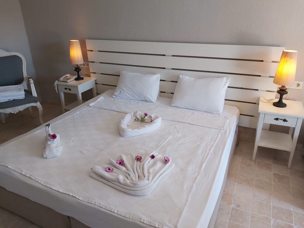 Andriake Beach Club Hotel - 64