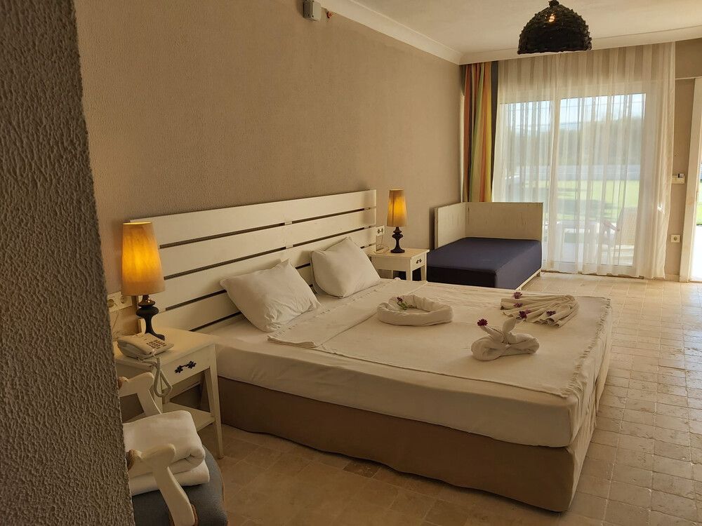 Andriake Beach Club Hotel - 65