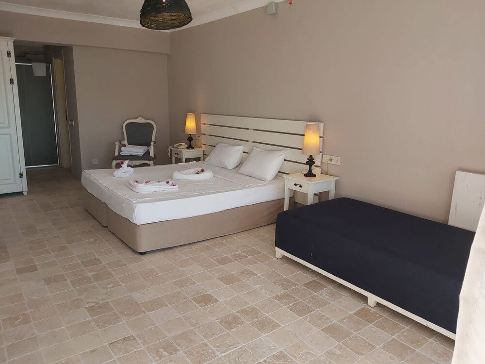 Andriake Beach Club Hotel - 69