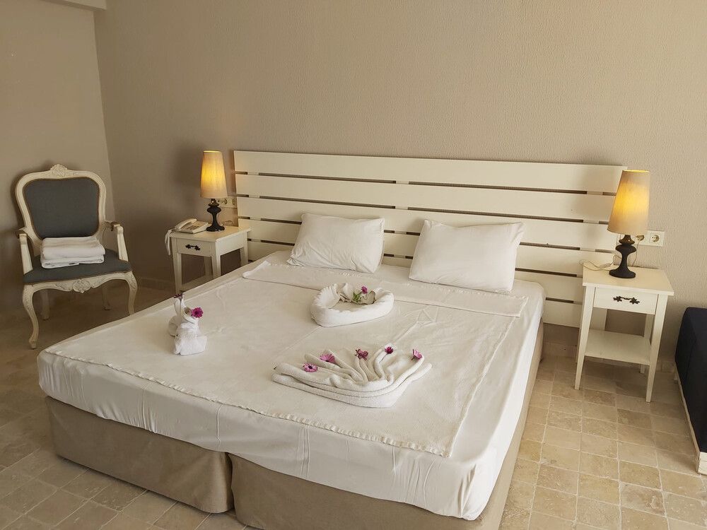 Andriake Beach Club Hotel - 62