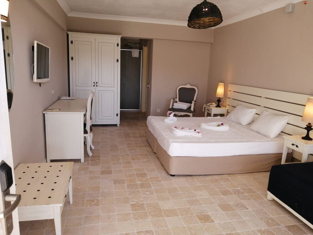 Andriake Beach Club Hotel - 67