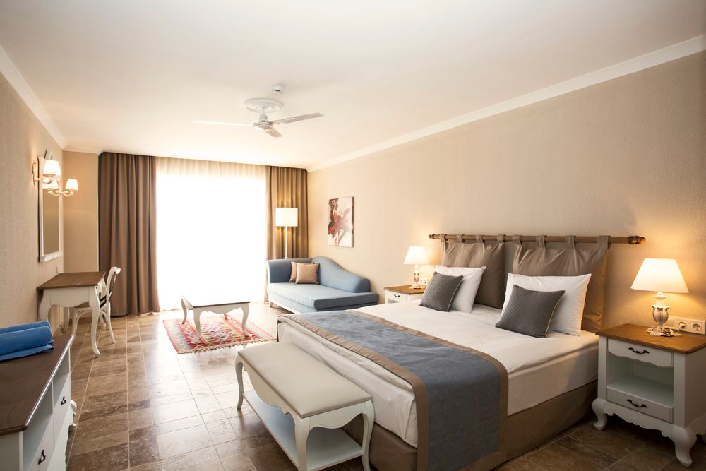 Andriake Beach Club Hotel - 59