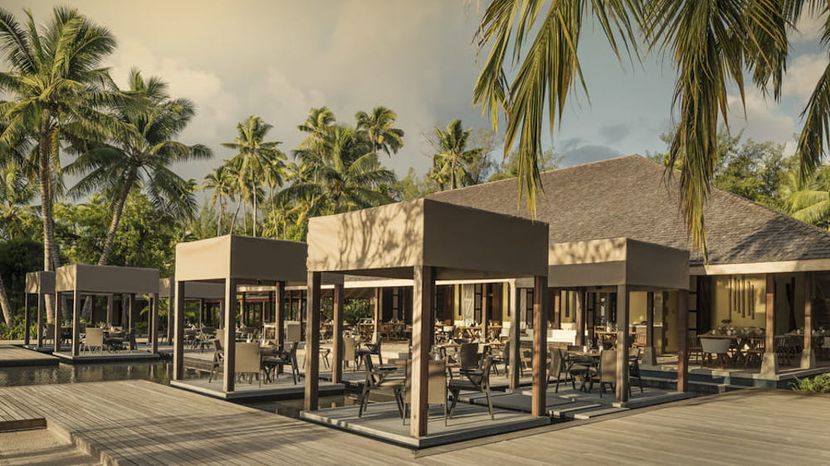 FOUR SEASONS RESORT AT DESROCHES ISLAND - 6