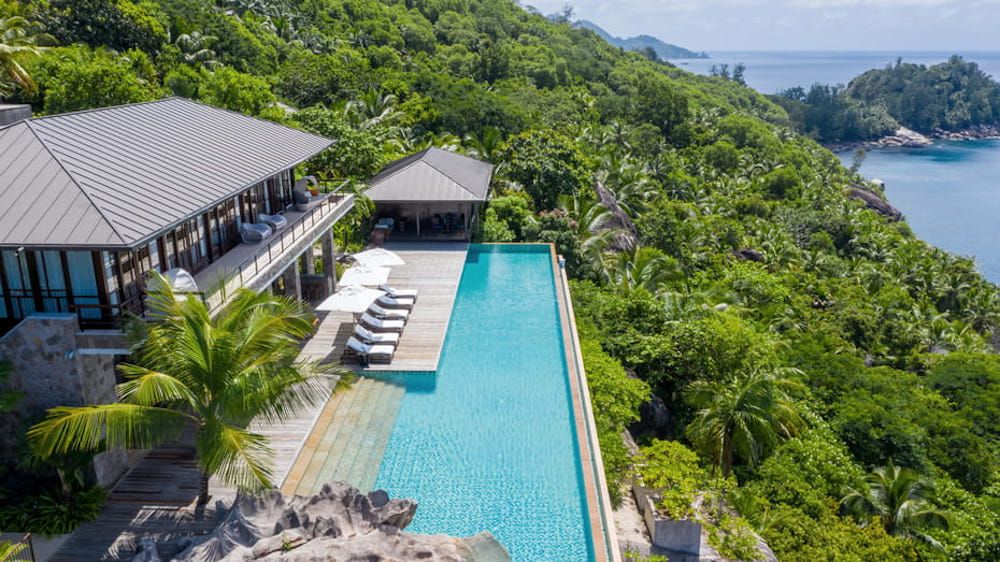 FOUR SEASONS RESORT - 11