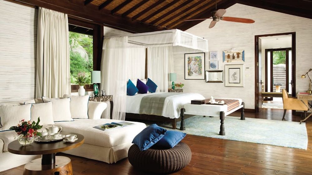 FOUR SEASONS RESORT - 34