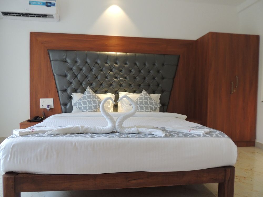 LA VERA BOUTIQUE HOTEL - 8