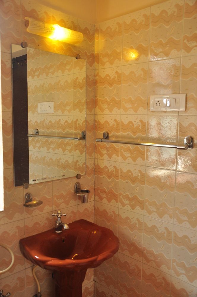 VILLA THERESA BEACH RESORT - 8