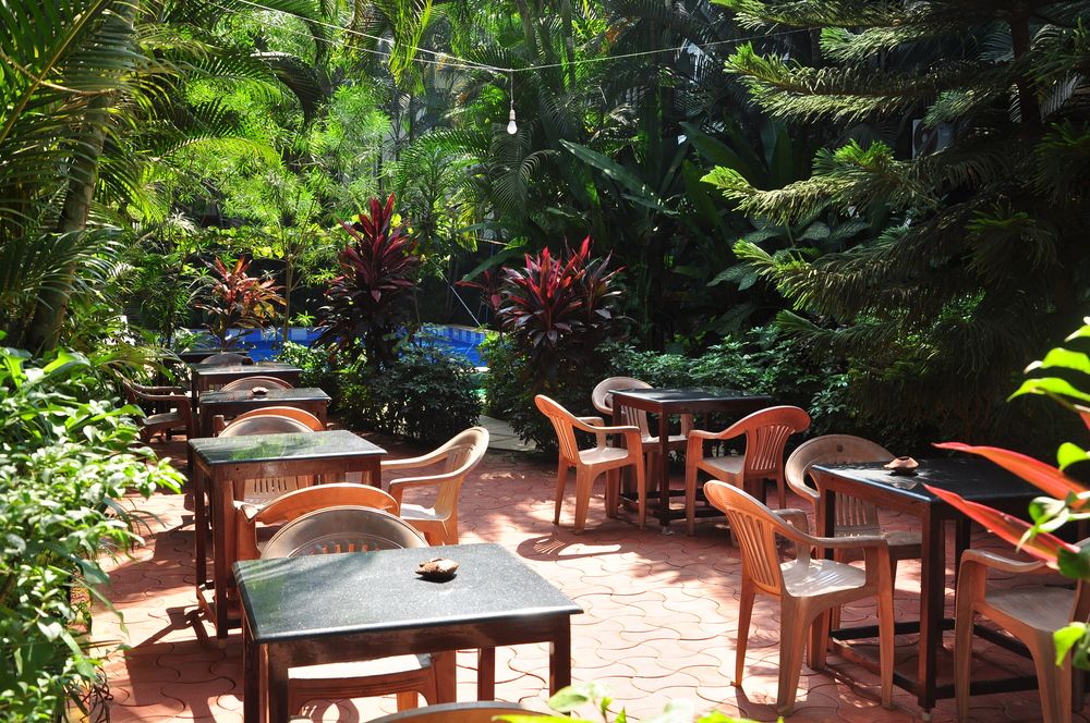 VILLA THERESA BEACH RESORT - 3