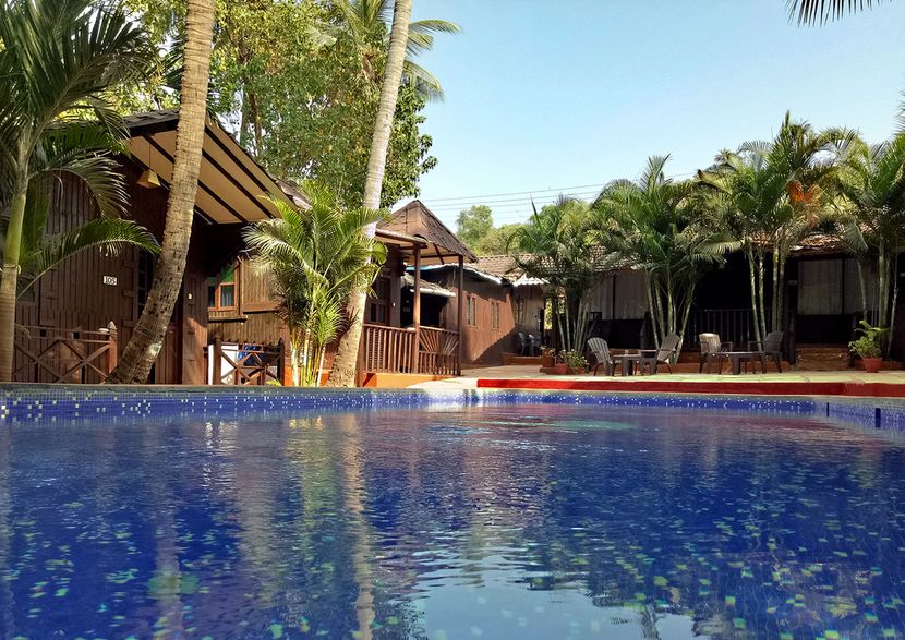 ASHVEM BEACH RESORT - 5