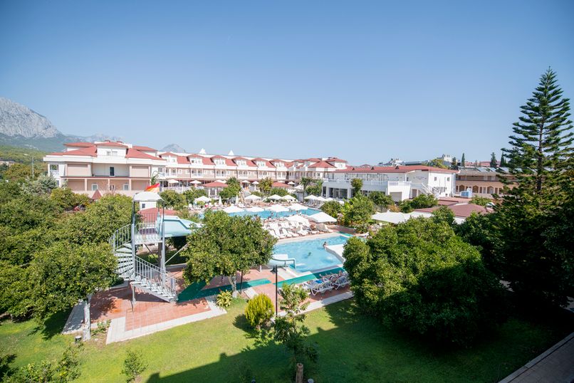 Viking Garden Hotel & Spa - 4