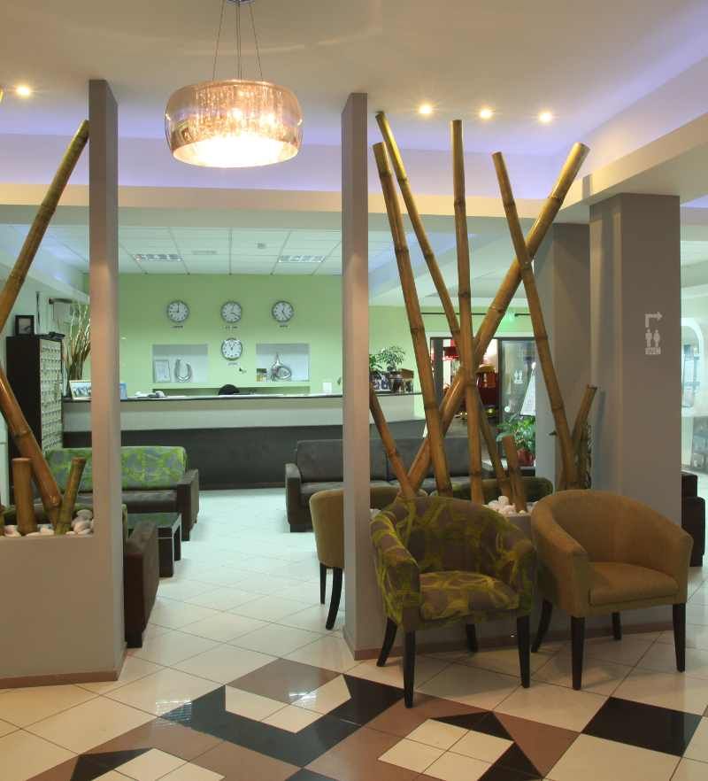 WINDMILLS HOTEL APTS - 8