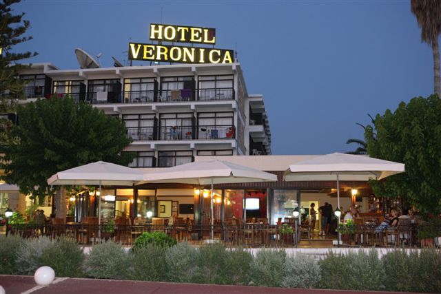 VERONICA - 2