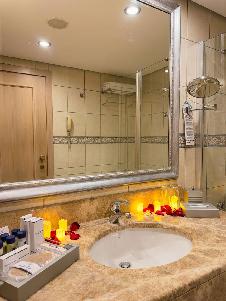 Starlight Resort Hotel - 168