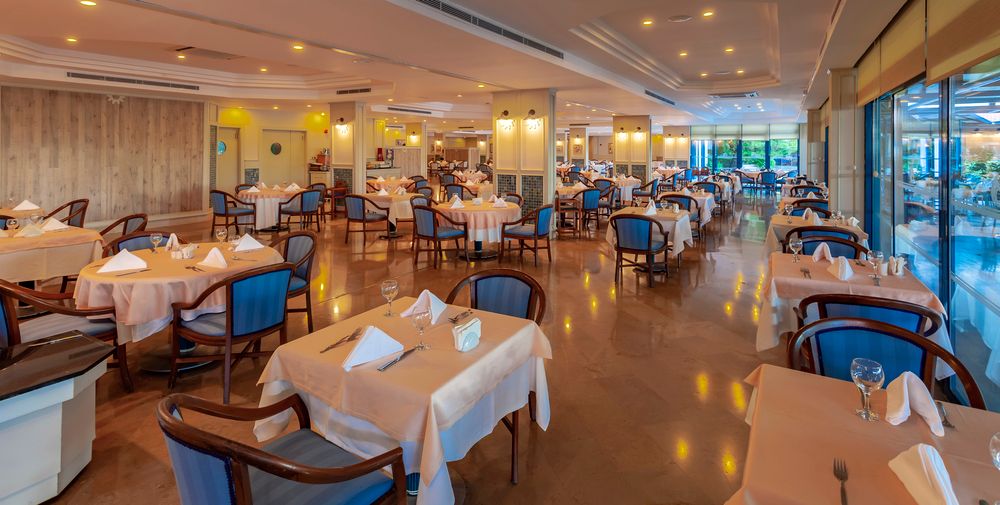 Starlight Resort Hotel - 31