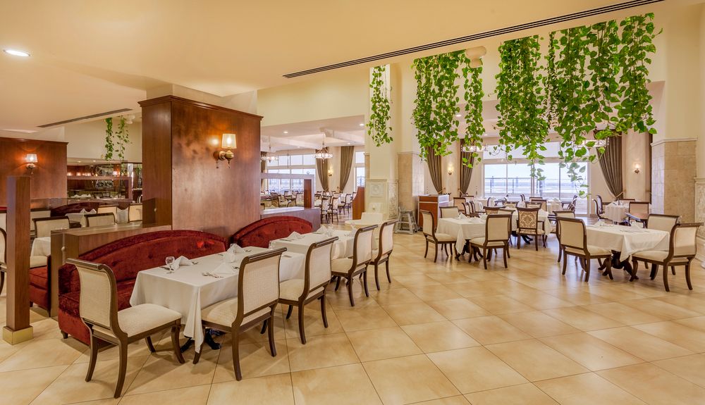 Starlight Resort Hotel - 25