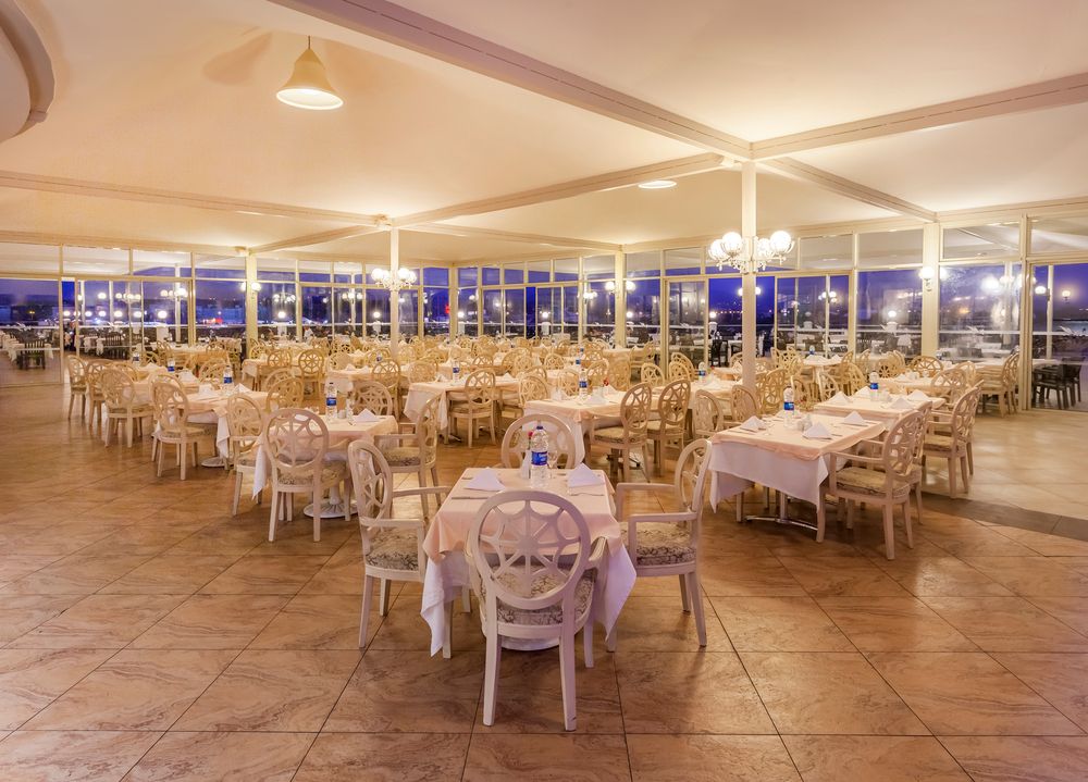 Starlight Resort Hotel - 23