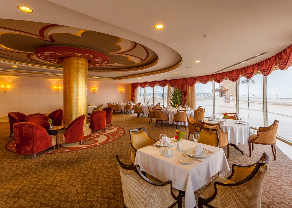 Starlight Resort Hotel - 18