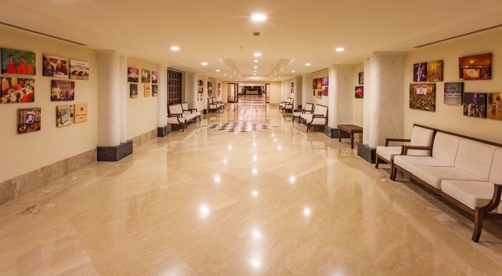 Starlight Resort Hotel - 15