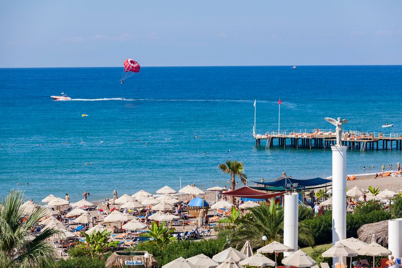 Starlight Resort Hotel - 5