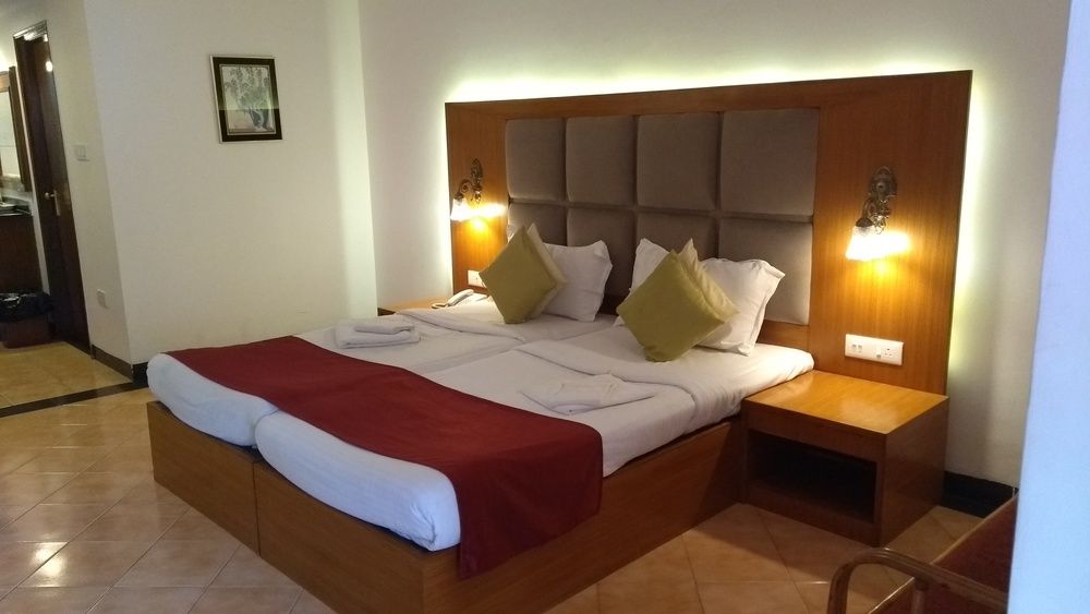 SHIKARA BEACH RESORT - 12