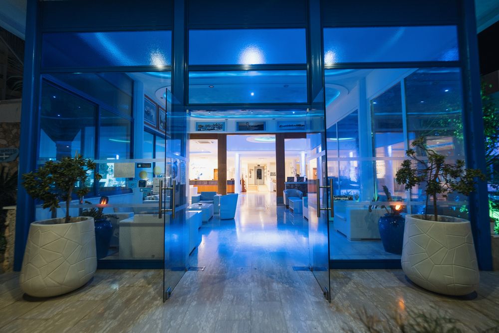 ANONYMOUS BEACH HOTEL (only adults 16+) - 19