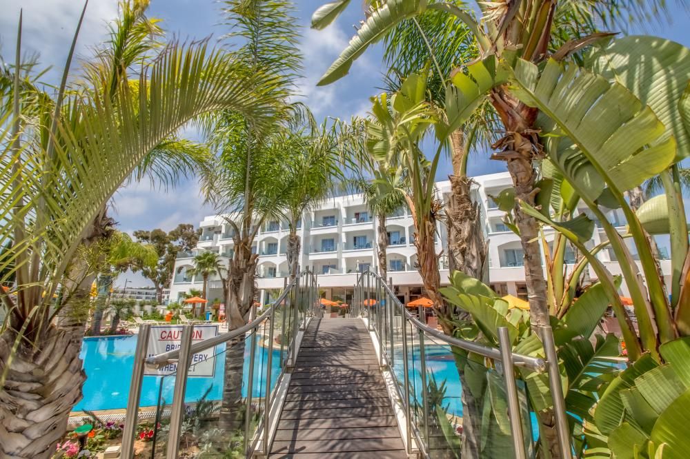 Картинка отеля - 2