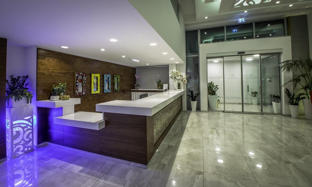 NICHOLAS COLOR HOTEL - 7