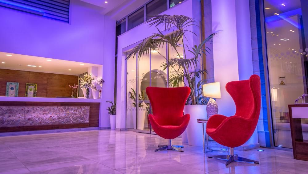 NICHOLAS COLOR HOTEL - 20