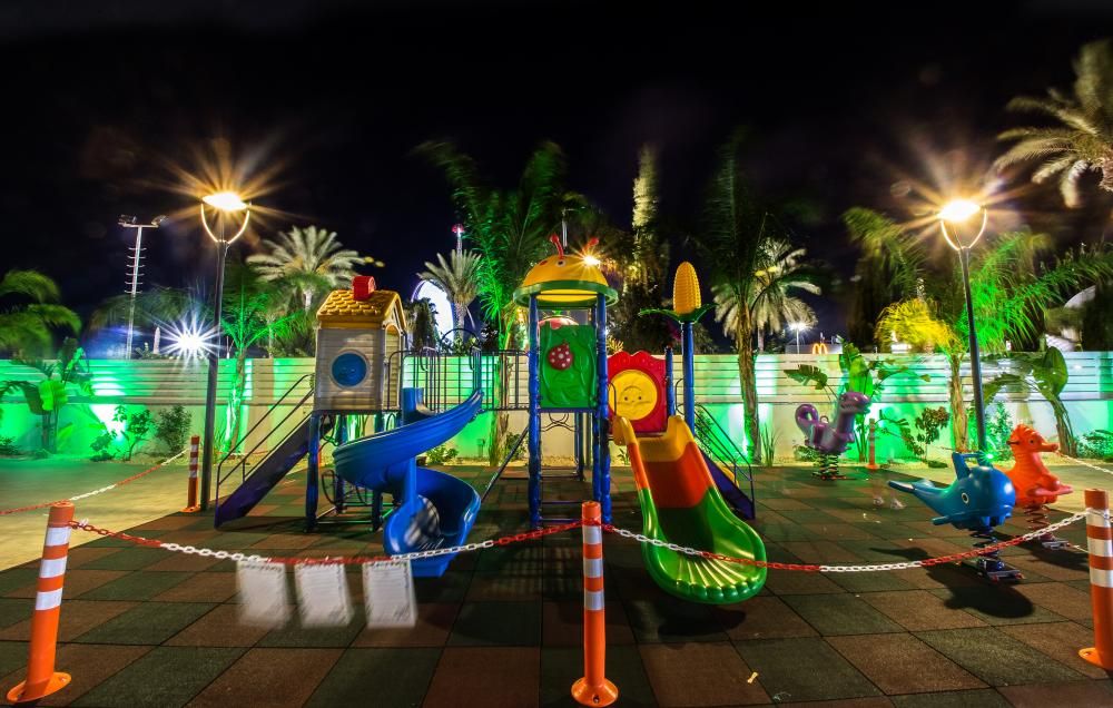 NICHOLAS COLOR HOTEL - 48