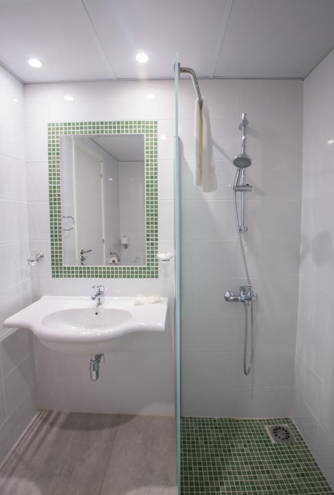 NICHOLAS COLOR HOTEL - 67