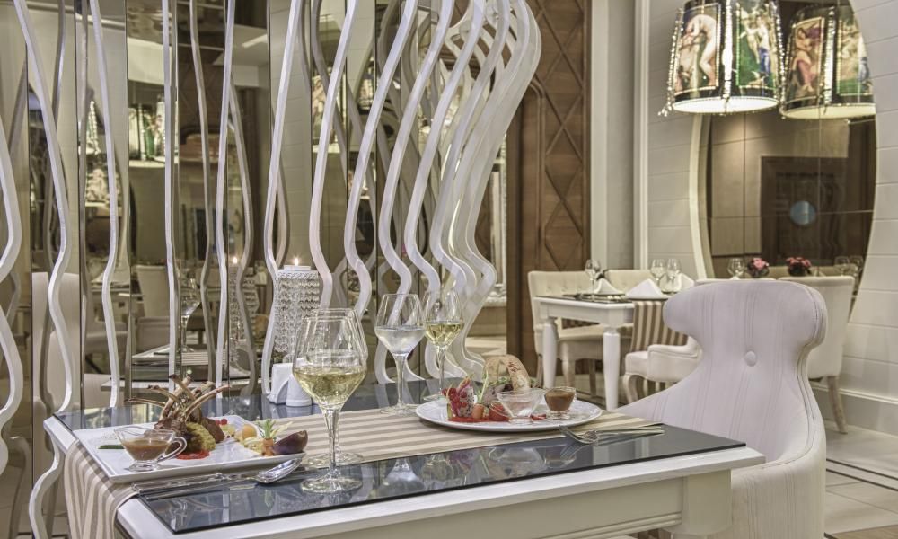 Delphin Imperial - 17