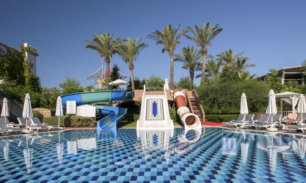 Delphin Imperial - 33