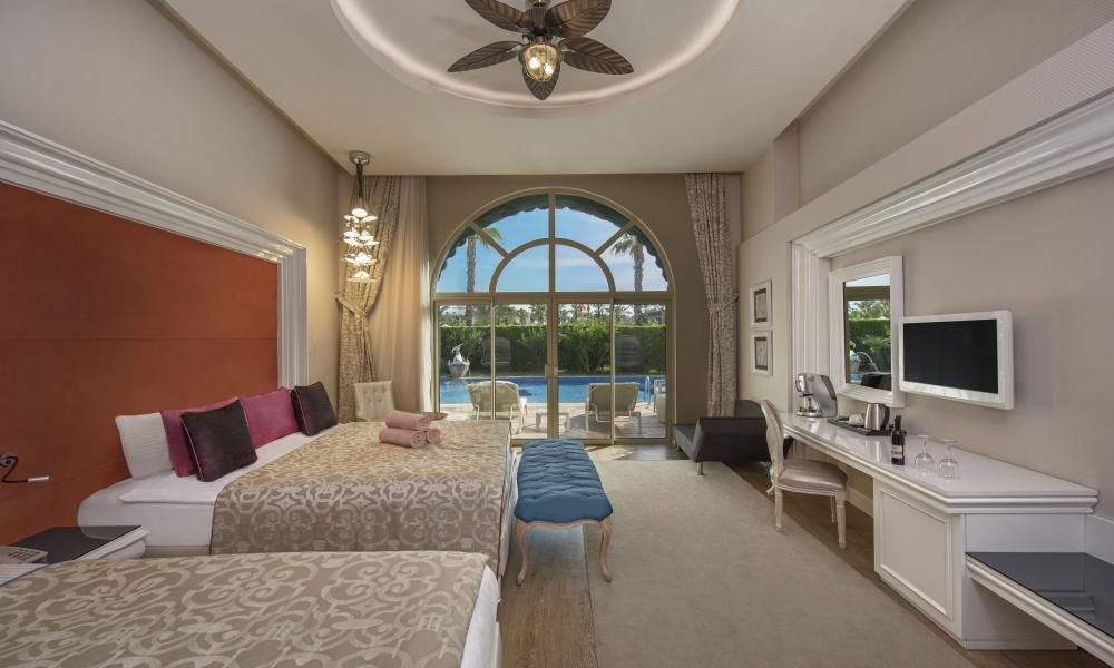 Delphin Imperial - 42