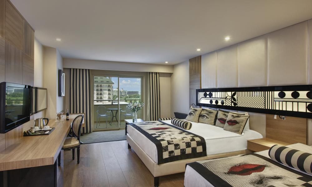 Delphin Imperial - 46