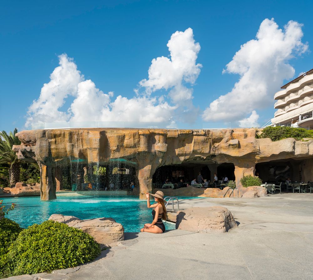 Sunrise Resort Hotel - 84