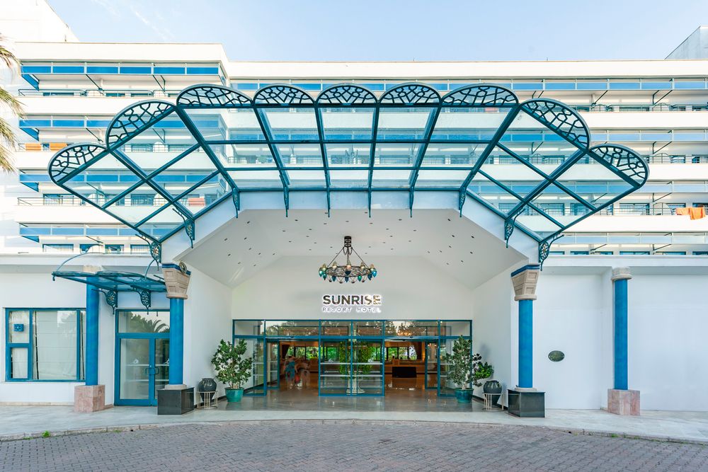 Sunrise Resort Hotel - 12