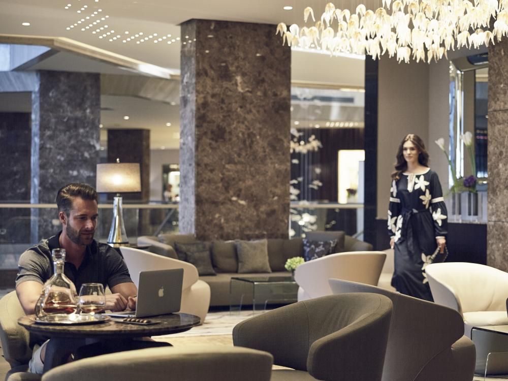 FOUR SEASONS - 8