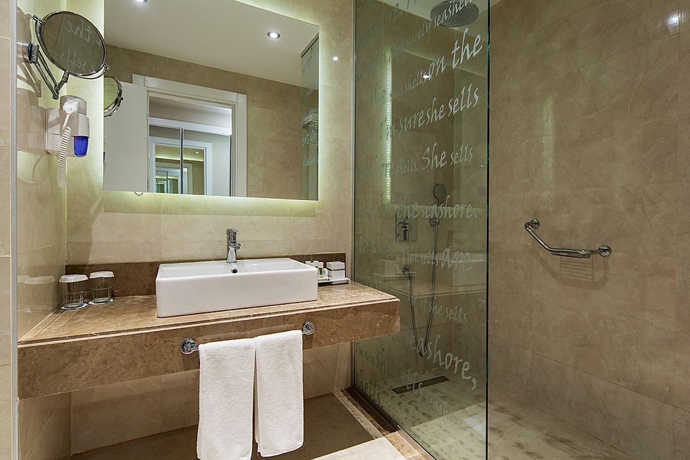 Seashell Resort & Spa - 15