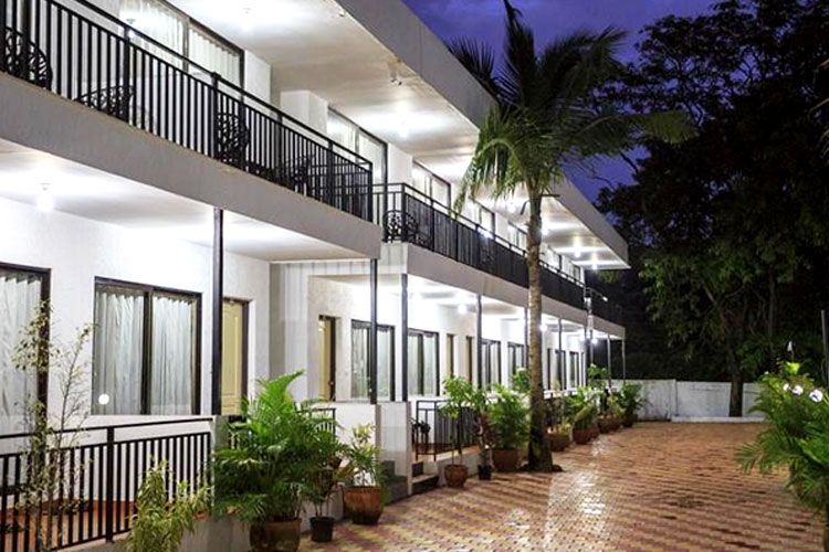 THE BYKE ROYAL PEARL (ex. LE PEARL GOA) - 1