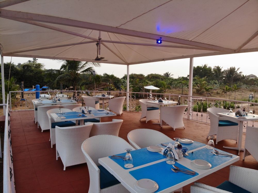 PARADISE VILLAGE BEACH RESORT - 7