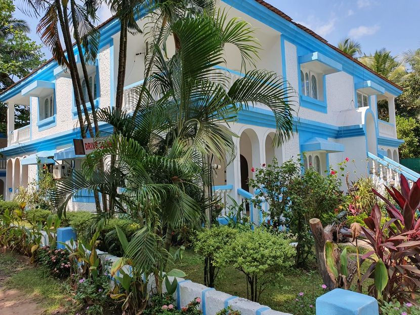 PARADISE VILLAGE BEACH RESORT - 1