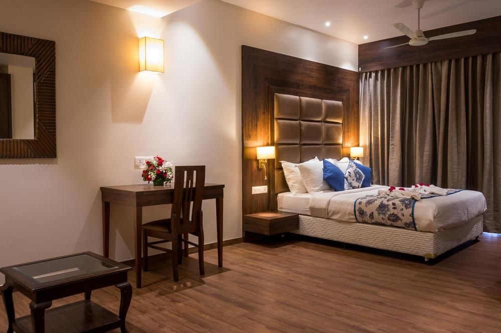 RIVA GOLD COAST - 22