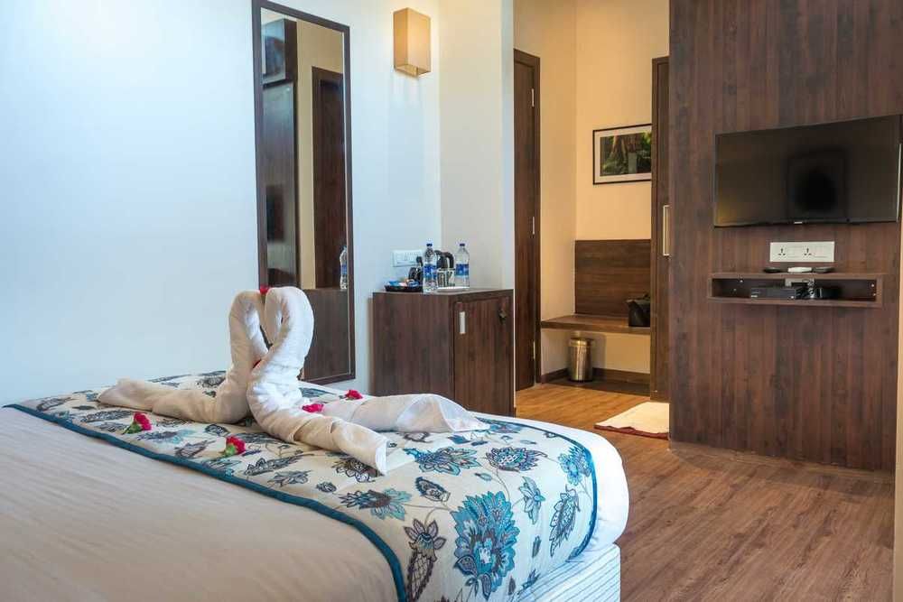 RIVA GOLD COAST - 12