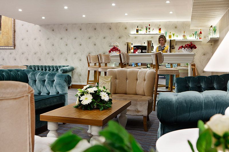 Best Western Plus Khan Hotel - 9