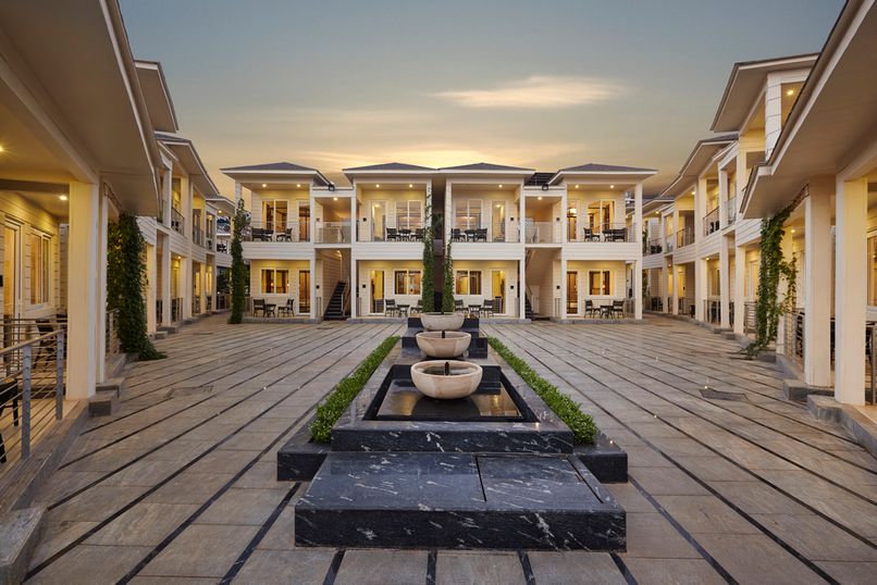 THE ACACIA MORJIM OCEANFRONT - 2