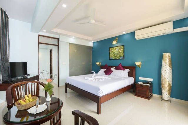 PRAIA DO OURA BOUTIQUE - 9